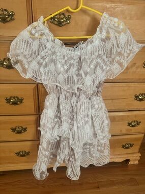 PrettyLittleThing White Lace Bardot Top